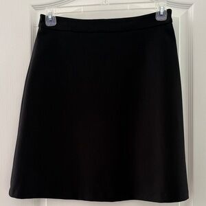 Classic Black Women's Skirt Size M